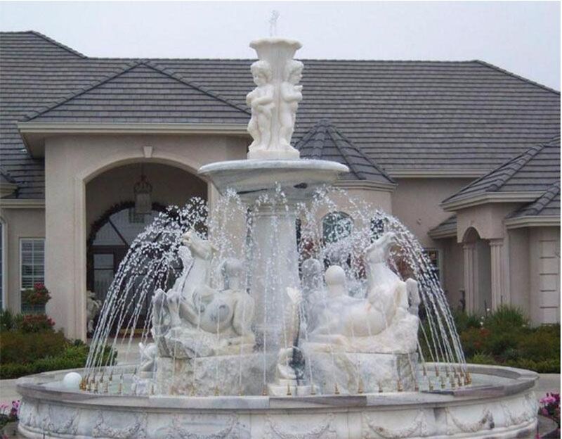 雕塑?chē)娙? />
              </p>
            </div>
            <div   id=